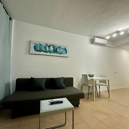 Moderno Apartamento Con Parking,Tarrassa, Barcelona Terrassa Dış mekan fotoğraf